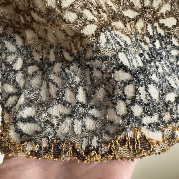 Vtg Chicos Design Top Womens 3 Beige Neutral Earth Tone Daisy Texture Artsy Boho - Picture 10 of 16